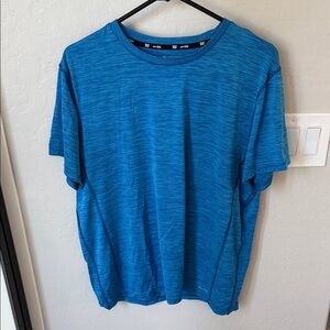 tek gear Men's Heathered Blue Short-Sleeve Performance Tee